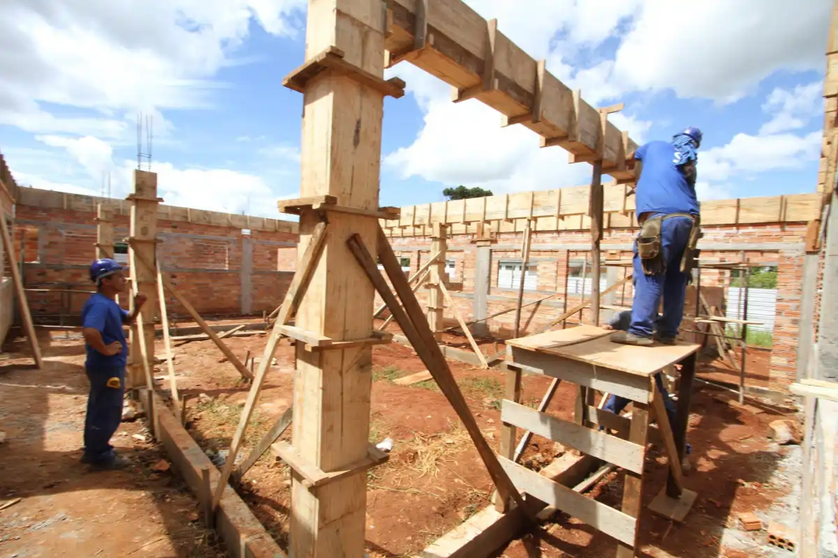 Estrutura e vedação com padrão Proconst — Proconst